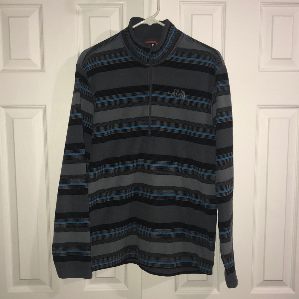 The North Face 1/4 zip Pullover Fleece